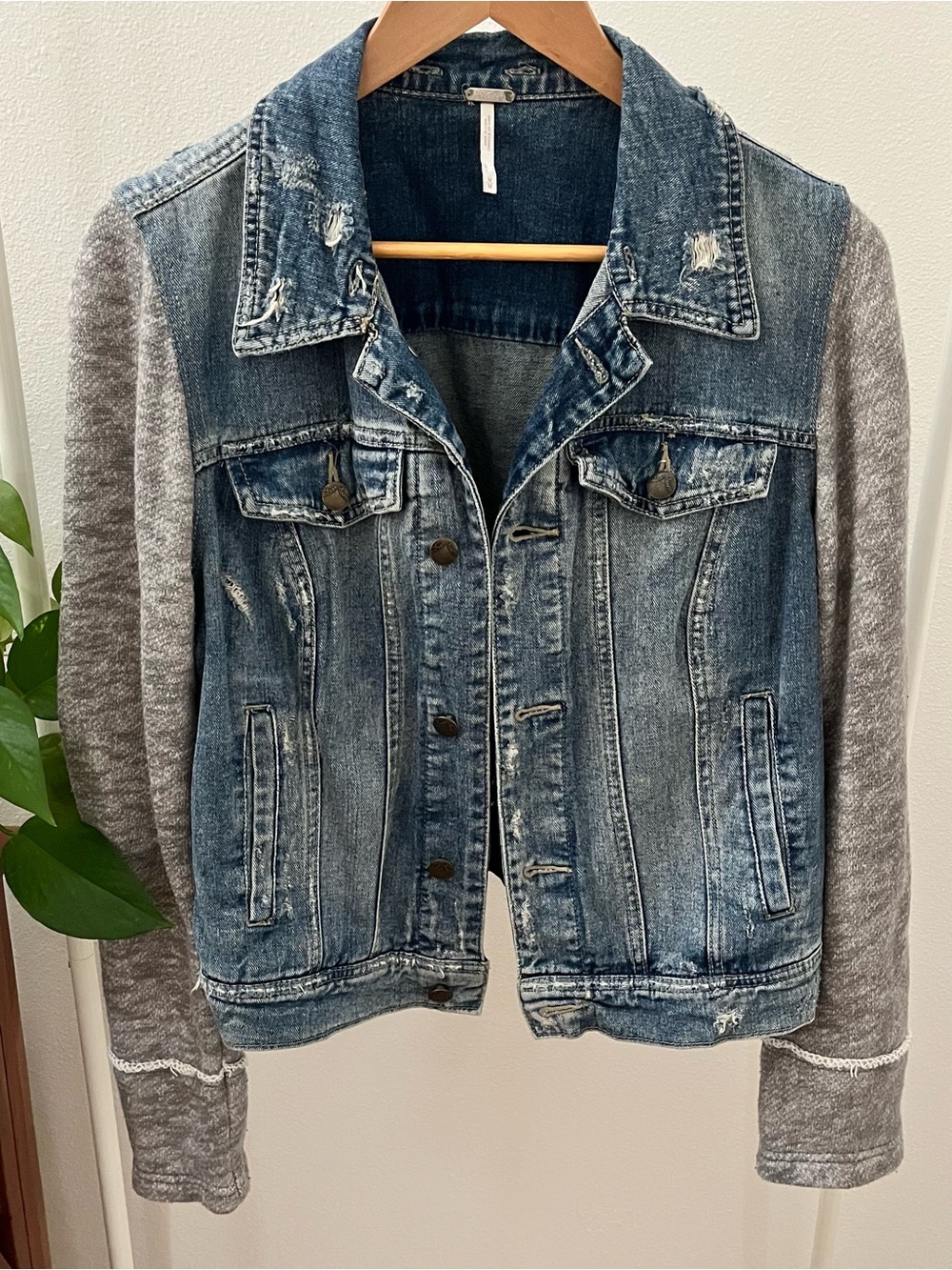 Free People Denim Jacket with Gray Knit Sleeves, Size M - Picture 2 of 5